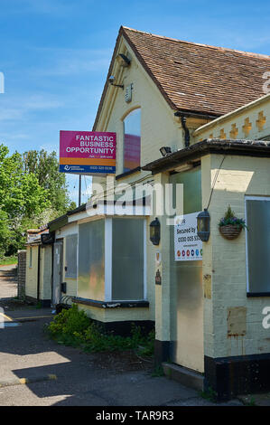 Closed public house in rural England Stock Photo