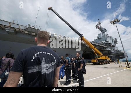 Singapore, Singapore. 28th May, 2019. French aircraft carrier Charles de Gaulle is docked at Changi Naval Base, Singapore, May 28, 2019. Credit: Then Chih Wey/Xinhua/Alamy Live News Stock Photo
