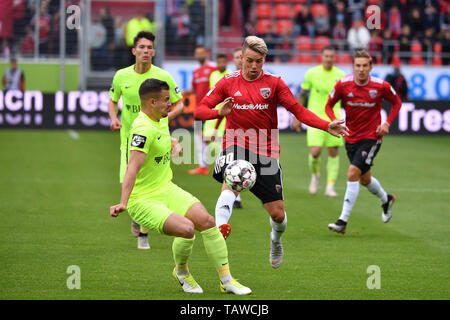 Ingolstadt, Deutschland. 28th May, 2019. Goekhan GUEL (WI) action, duels versus Thomas PLEDL (FC Ingolstadt). Soccer 2. Bundesliga/FC Ingolstadt-SV Wehen Wiesbaden 2-3, Relegation, League2, Season 2018/19 on 28/05/2019. AUDI SPORTPARK., DFL REGULATION PROHIBIT ANY USE OF PHOTOGRAPH AS IMAGE SEQUENCES AND/OR QUASI VIDEO. | usage worldwide Credit: dpa/Alamy Live News Stock Photo