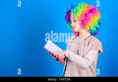 Kid colorful curly wig artificial hair clown style hold book