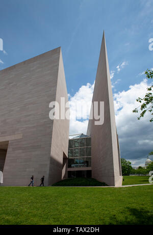 USA Washington DC National Gallery of Art East Wing exterior I M Pei design Stock Photo