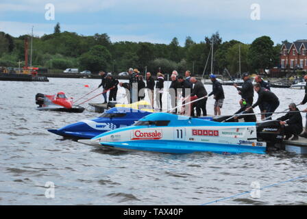 Powerboat Racing - Oulton Broad - Formula Grand Prix - Race Start Stock Photo