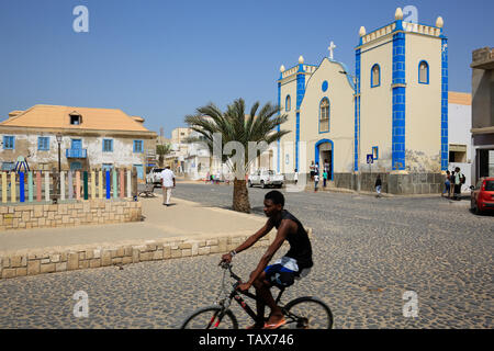 24.02.2019, Sal Rei, Boa Vista, Cape Verde Islands - Church Santa Isabel on the main square of the island capital Sal Rei. 00X190224D109CAROEX.JPG [MO Stock Photo