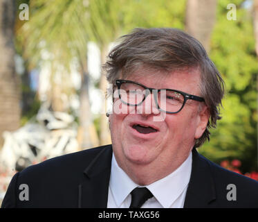 CANNES, FRANCE - MAY 25: Michael Moore attends the Closing Ceremony of the 72nd Cannes Film Festival (Credit: Mickael Chavet/Project Daybreak/Alamy Li Stock Photo