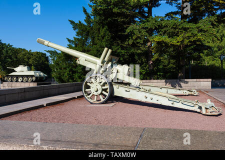 Soviet artillery gun from World War Two in Berlin, Germany. Near the Soviet War Memorial. Stock Photo