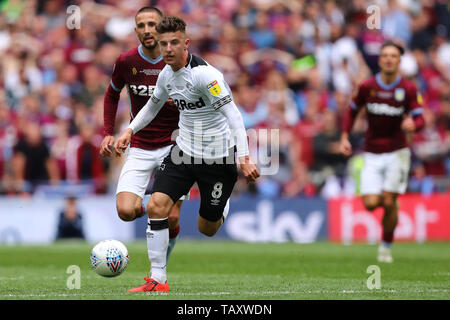 Mason Mount of Derby County beas Conor Hourihane of Aston Villa - Aston Villa v Derby County, Sky Bet Championship Play-Off Final, Wembley Stadium, London - 27th May 2019  Editorial Use Only - DataCo restrictions apply Stock Photo