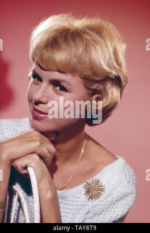 Genevieve Cluny, französische Schauspielerin, Deutschland 1961. French actress Genevieve Cluny, Germany 1961. Stock Photo