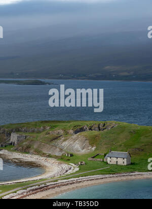 View of the old Ferry House, Harbour and Lime Kilns,  Ard Neackie Peninsula on Loch Eriboll, Sutherland, Scottish Highlands Stock Photo