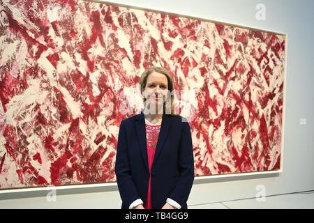 LIVING COLOUR LEE KRASNER BARBICAN ARTS CENTRE 30 MAY - 1 SEPTEMBER 2019 Stock Photo
