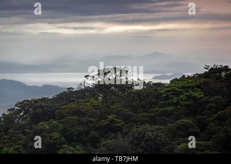 View from Santa Elena to tropical vegetation, the Gulf of Nicoya and the Nicoya Peninsula, Puntarenas Province, Costa Rica Stock Photo