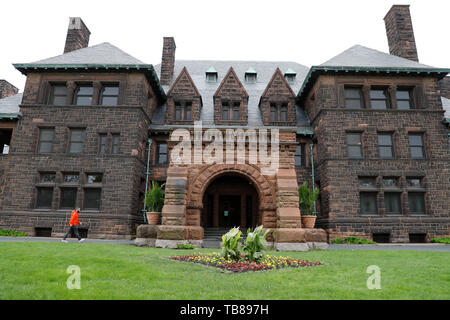 The railroad tycoon James J.Hill's House at Summit Avenue.Saint.Paul.Minnesota.USA Stock Photo