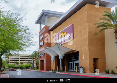 Las vegas south premium outlets hi-res stock photography and images - Alamy