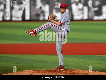 Louisville, KY, USA. 31st May, 2019. Jacob Key of the University of Illinois Chicago pitches in an NCAA Baseball Regional at Jim Patterson Stadium in Louisville, KY. Kevin Schultz/CSM/Alamy Live News Stock Photo