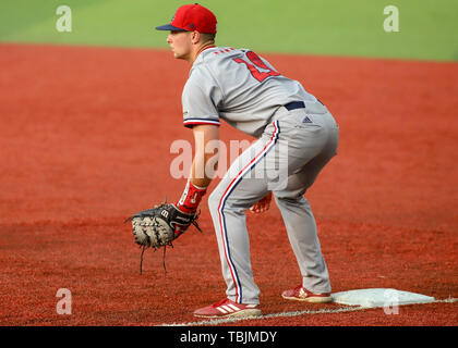 Louisville, KY, USA. 31st May, 2019. UIC's JD Mundt during an NCAA Baseball Regional at Jim Patterson Stadium in Louisville, KY. Kevin Schultz/CSM/Alamy Live News Stock Photo