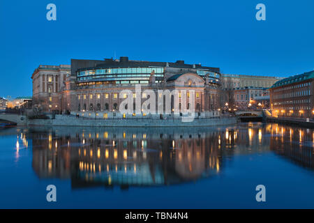 Swedish Government building on Helgeandsholmen in Stockholm, Sweden in the evening Stock Photo