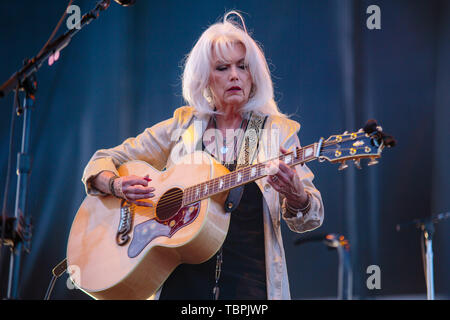 Singer Emmylou Harris performs to a sold out crowd during the Echos ...