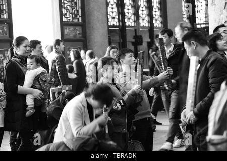 Nanyue Temple burning incense Stock Photo