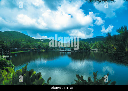 Jiangxi Lushan scenery picture, including Pokou scenic map, embroidery valley scenic map, flower path such as Qin Lake scenic map and so on Stock Photo