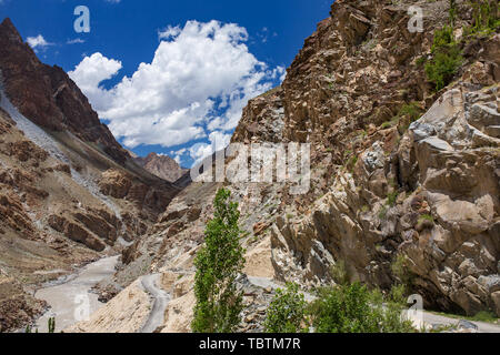 Landscape of the Indus valley in Himalaya mountains in Ladakh Stock Photo