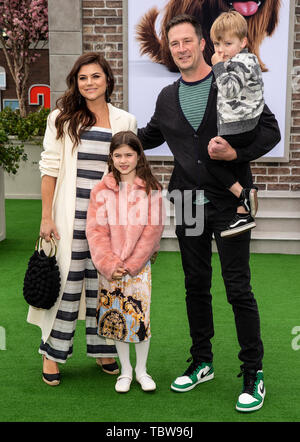 Tiffani Thiessen, husband Brady Smith and daughter Harper attend the ...