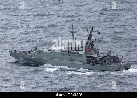 HMAS Broome (ACPB 90) Armidale-class patrol boat of the Royal ...