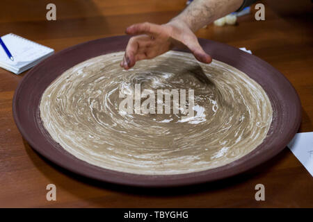 meeting potters. training courses for novice ceramists. reportage Stock Photo