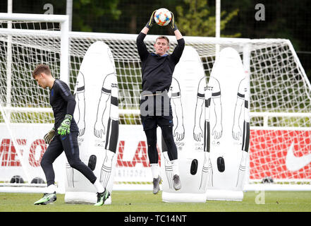 England Under 21 goalkeeper Dean Henderson during the training session at St George's Park, Burton. Stock Photo