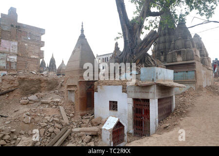 Varanasi. 1st June, 2019. 31 May 2019 - Varanasi, INDIA.In the holiest of the Hindu temple town of Varanasi Many Old & unique buildings, as old as 100 years are been razed to the ground to make way for Prime Minister Narendra Modi's ambitious pet project known as the Kashi Vishawanath Temple Corridor.Varanasi Temple town is considered in Hindu Mythology as the oldest known town of Human Civilization and is very sacred. It is very popular with foreign visitors coming to India because of old world charm consisting of a labyrinth of small by lanes & numerous temples. (Credit Image: © Subhas Stock Photo
