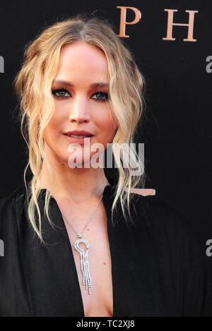 Hollywood, California, USA 4th June 2019 Actress Jennifer Lawrence attends the World Premiere of 20th Century Fox's 'Dark Phoenix' on June 4, 2019 at TCL Chinese Theatre IMAX in Hollywood, California, USA. Photo by Barry King/Alamy Live New Stock Photo