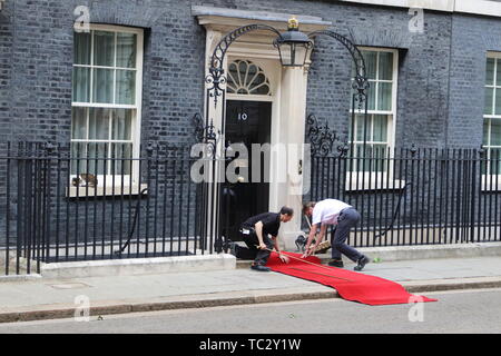 London, UK. 04th June, 2019. The red carpet is rolled out at 10 Downing Street for the visit of US President Donald Trump during the second day of the President and First Lady's three-day State visit to the UK. Credit: SOPA Images Limited/Alamy Live News Stock Photo