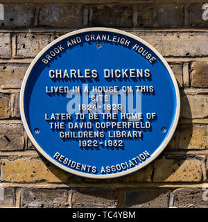 Plaque in Somers Town, near Euston, London commemorating a residence of Charles Dickens Stock Photo