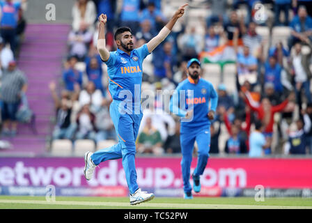 India's Jasprit Bumrah celebrates taking the wicket of South Africa's Hashim Amla during the ICC Cricket World Cup group stage match at the Hampshire Bowl, Southampton. Stock Photo