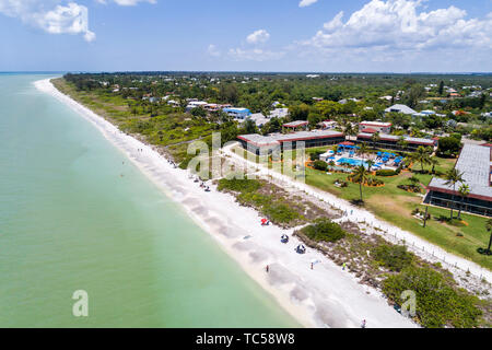 Sanibel Island Florida,Gulf of Mexico beach,West Gulf Drive homes resorts hotels,West Wind Inn resort,hotel,aerial overhead view,FL190514d08 Stock Photo