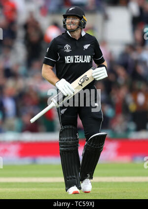 New Zealand's Martin Guptill walks off after being dismissed during the ICC Cricket World Cup group stage match at The Oval, London. Stock Photo