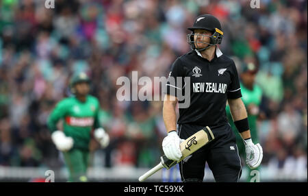 New Zealand's Martin Guptill walks off after being dismissed during the ICC Cricket World Cup group stage match at The Oval, London. Stock Photo