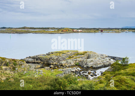 Norway, More Og Romsdal, Averoy, Reflection of Meekknoken mount Stock ...