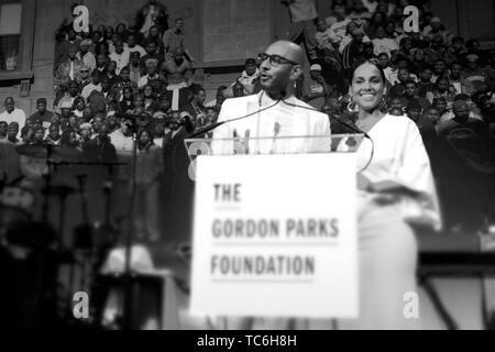 New York, New York, USA. 4th June, 2019. (L-R) Music Producer Swizz Beatz aka Kasseem Dean attends the 2019 Gordon Parks Foundation Awards Dinner and Auction Inside celebrating the Arts & Social Justice held at Cipriani 42nd Street on June 4, 2019 in New York City. Credit: Mpi43/Media Punch/Alamy Live News Stock Photo