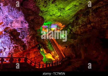 Yellow Dragon Cave, also known as The Wonder of the World's Caves, Zhangjiajie, Hunan, China Stock Photo