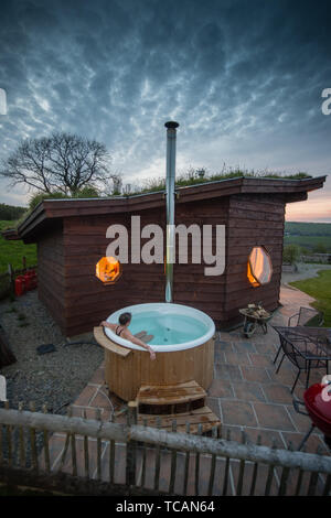 the wood-fired hot tub hot tub, shepherds hut, hut