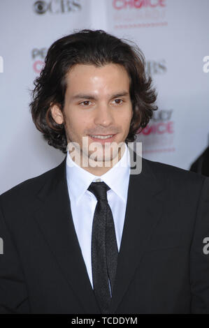 SANTIAGO CABRERA 33RD PEOPLES CHOICE AWARDS DOWNTOWN LOS ANGELES USA 09
