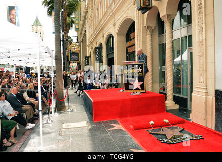 Los Angeles, USA. 07th June, 2019. Alan Arkin star 015 Alan Arkin is honored with a star on The Hollywood Walk of Fame on June 07, 2019 in Hollywood, California. Credit: Tsuni/USA/Alamy Live News