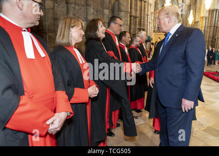 London, UK. 03rd June, 2019. President Donald J. Trump bids farewell to the clergy at Westminster Abbey Monday, June 3, 2019 in London. People: President Donald Trump Credit: Storms Media Group/Alamy Live News Stock Photo