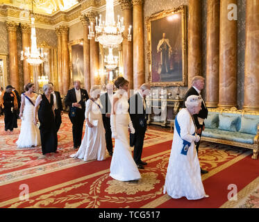 London, UK. 03rd June, 2019. President Donald J. Trump and First Lady Melania Trump walk with BritainÕs Queen Elizabeth II, the Prince of Wales and members of the British royal family and American delegation to the state banquet Monday, June 3, 2019, at Buckingham Palace in London. People: President Donald Trump, Queen Elizabeth II, Credit: Storms Media Group/Alamy Live News Stock Photo