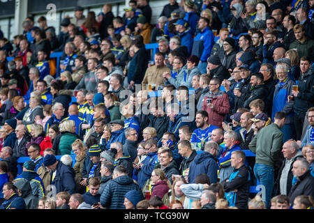 Halliwell Jones Stadium, Warrington, UK. 8th June, 2019. BetFred Super league Rugby, Warrington Wolves versus Catalans Dragons; The Warrington fans ready for the game Credit: Action Plus Sports/Alamy Live News Stock Photo