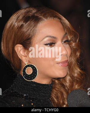 LOS ANGELES, CA. February 11, 2007: BEYONCE KNOWLES at the Sony BMG post-Grammy Party at the Beverly Hills Hotel. © 2007 Paul Smith / Featureflash Stock Photo