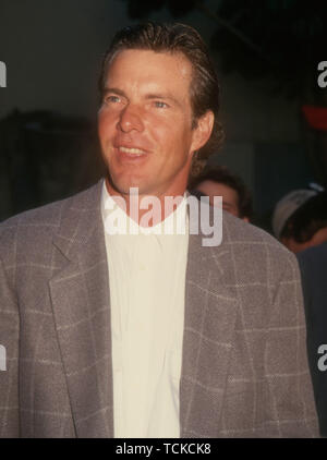 Hollywood, California, USA 18th June 1994 Actor Dennis Quaid attends Warner Bros. Pictures 'Wyatt Earp' Premiere on June 18, 1994 at Mann's Chinese Theatre in Hollywood, California, USA. Photo by Barry King/Alamy Stock Photo Stock Photo
