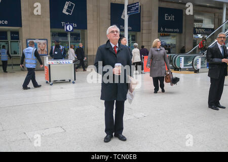 London, UK. 8th June, 2019. Labour Shadow Chancellor of the Exchequer John McDonnell, British Member of Parliament for Hayes and Harlington seen at Waterloo Station. Credit: Amer Ghazzal/SOPA Images/ZUMA Wire/Alamy Live News Stock Photo