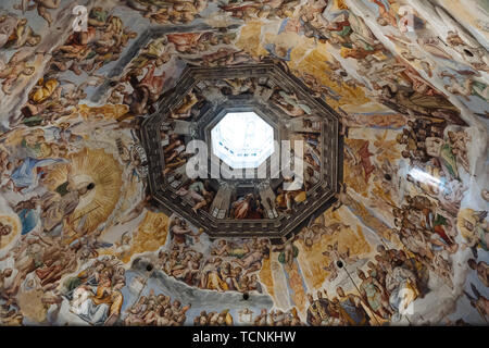 Florence, Italy - June 25, 2018: Panoramic view of Judgment Day on the cupola of Cattedrale di Santa Maria del Fiore (Cathedral of Saint Mary of the F Stock Photo