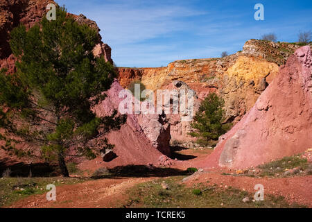 Abandoned open-pit bauxite mine near Spinazzola - Apulia, Italy Stock Photo