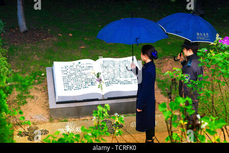 Nanjing Yuhuatai martyrs cemetery Qingming people. Stock Photo